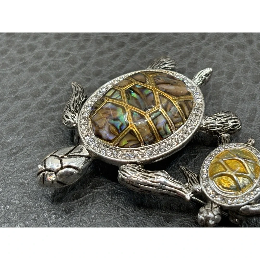 VTG Napier Mother Baby Sea Turtle Brooch Abalone Shell Rhinestone Silver Tone